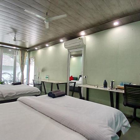 Nature'S Cove Resort อาลีบากห์ ภายนอก รูปภาพ