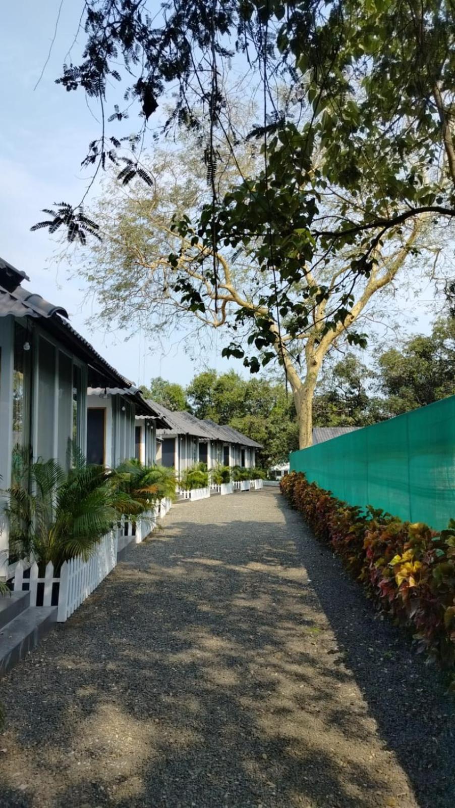 Nature'S Cove Resort อาลีบากห์ ภายนอก รูปภาพ